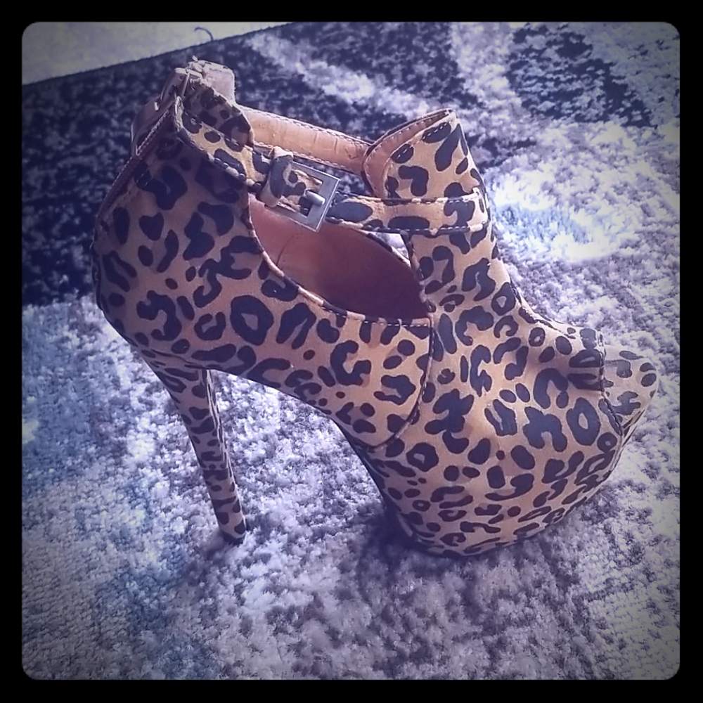 Shoes
